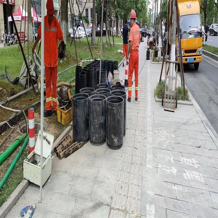 中堂管道短管置换修复